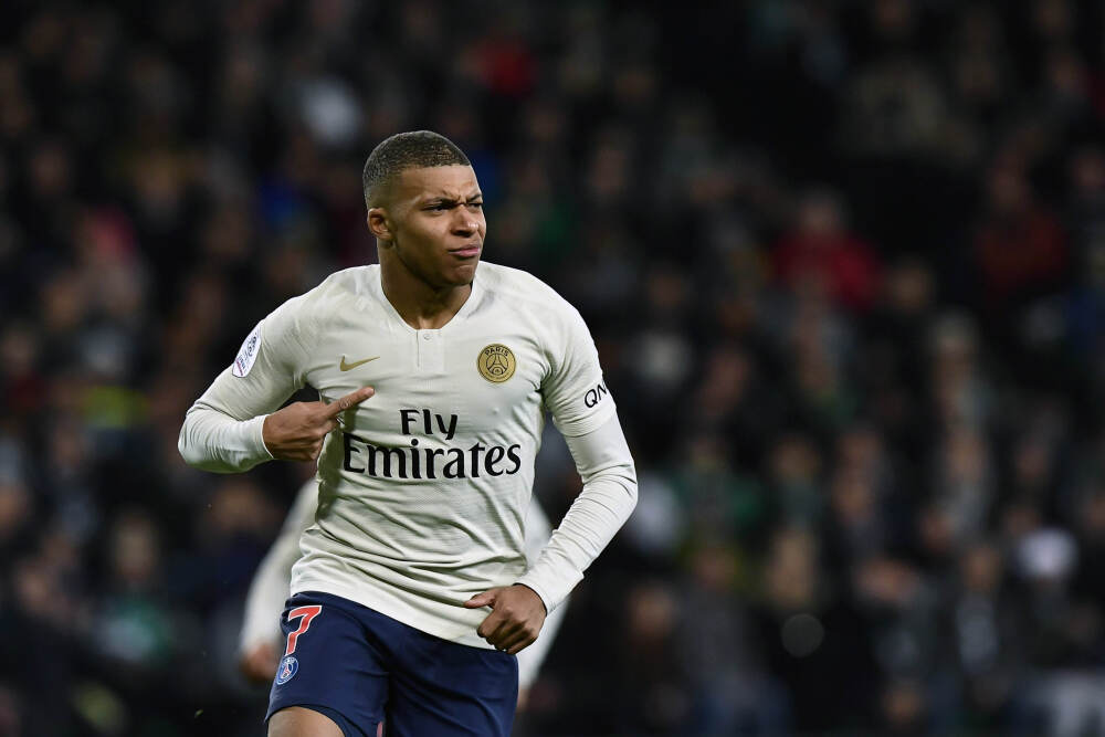 中外对话丨2026年, 世界为何更需要中国?